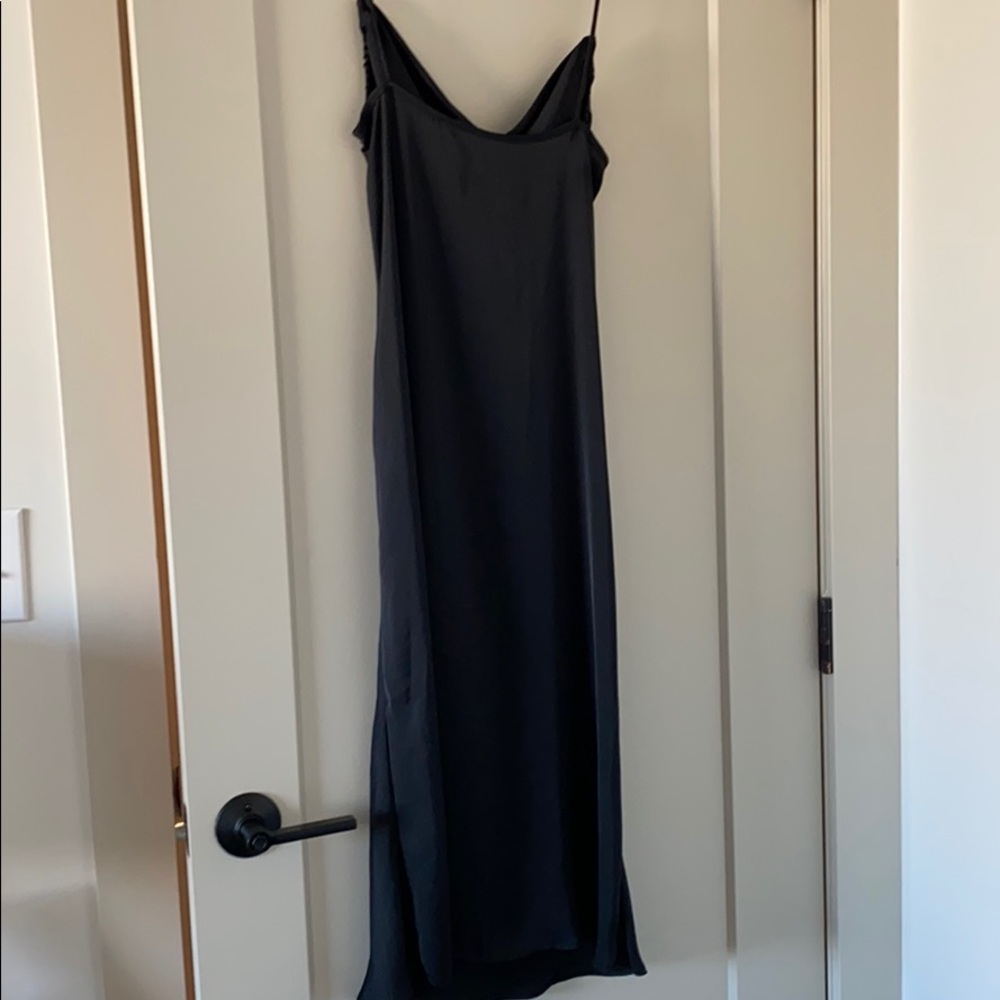 Black MIDI Silk zara dress - Picture 4 of 4